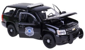 CHEVROLET TAHOE 2008 POLICJA  MODEL WELLY 1:24 CZA