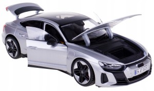 AUDI RS E-TRON GT 2022 MODEL METALOWY BBURAGO 1:18 SREBRNY