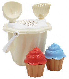 ZESTAW DO PIASKU WIADERKO ŁOPATKA GRABKI FOREMKI BABECZKI ŚMIETANKOWY