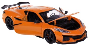 CHEVROLET CORVETTE Z06 2023 MODEL METALOWY WELLY 1:24 POMARAŃCZOWY