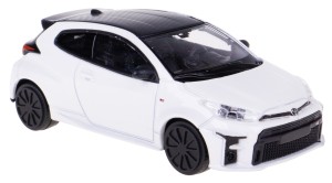 TOYOTA GR YARIS MODEL METALOWY BBURAGO 1:43 BIAŁA #240